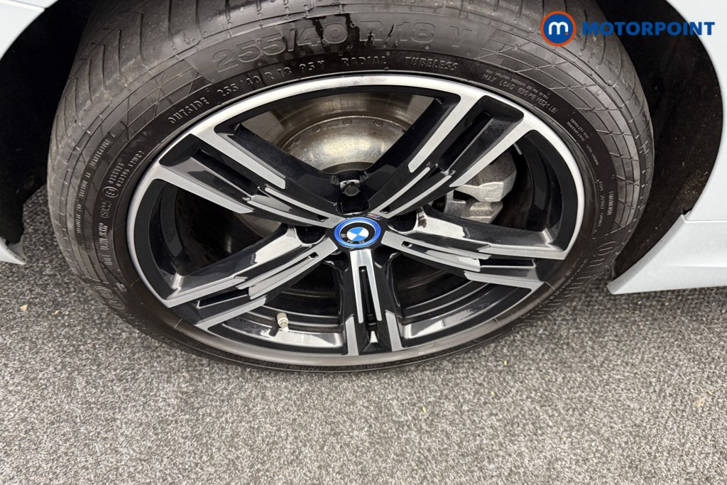 BMW 3 Series M Sport Automatic Petrol Plug-In Hybrid Saloon - Stock Number (1552251) - 30th supplementary image