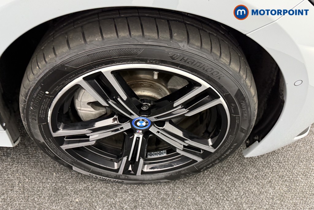 BMW 3 Series M Sport Automatic Petrol Plug-In Hybrid Saloon - Stock Number (1552251) - 31st supplementary image