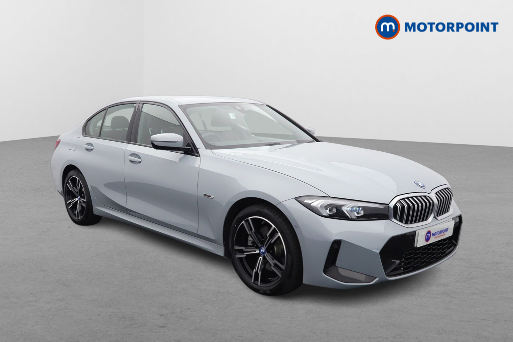 BMW 3 Series M Sport Automatic Petrol Plug-In Hybrid Saloon - Stock Number (1552251) - Drivers side front corner