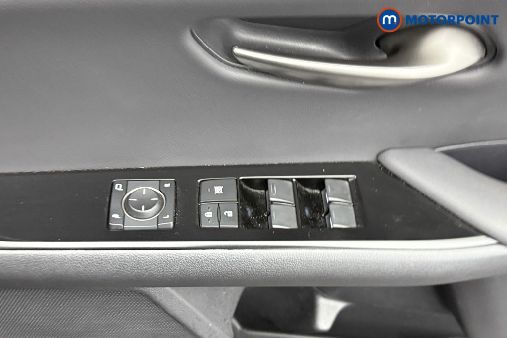 Lexus UX 300E 150Kw 54.3 Kwh 5Dr E-Cvt Automatic Electric SUV - Stock Number (1552252) - 17th supplementary image