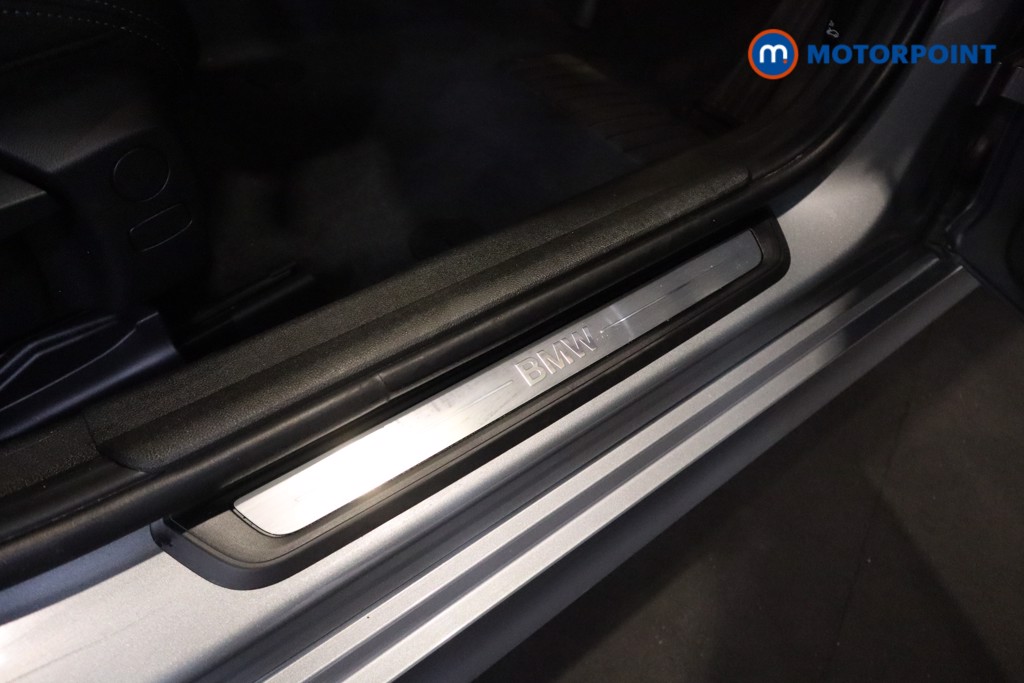 BMW 3 Series Sport Automatic Petrol Plug-In Hybrid Estate - Stock Number (1552256) - 8th supplementary image