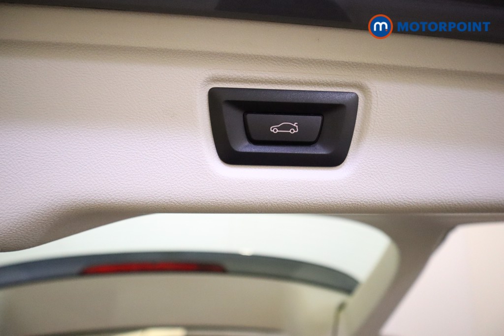 BMW 3 Series Sport Automatic Petrol Plug-In Hybrid Estate - Stock Number (1552256) - 31st supplementary image