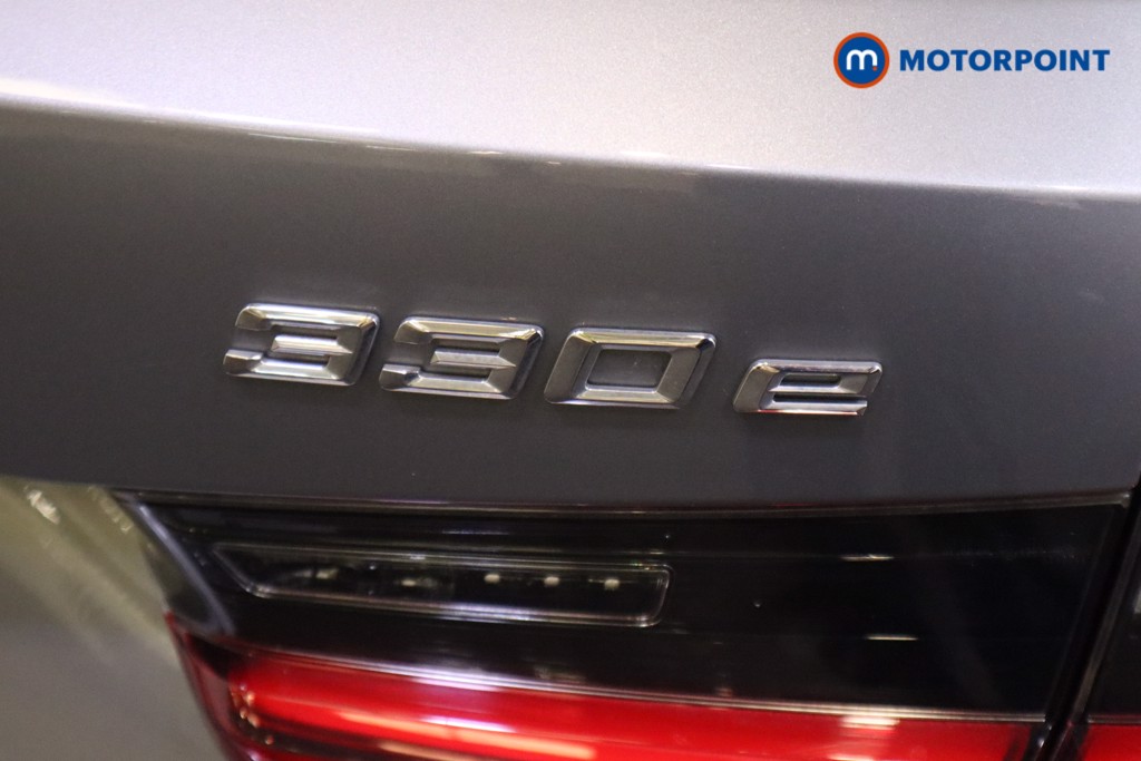 BMW 3 Series Sport Automatic Petrol Plug-In Hybrid Estate - Stock Number (1552256) - 38th supplementary image