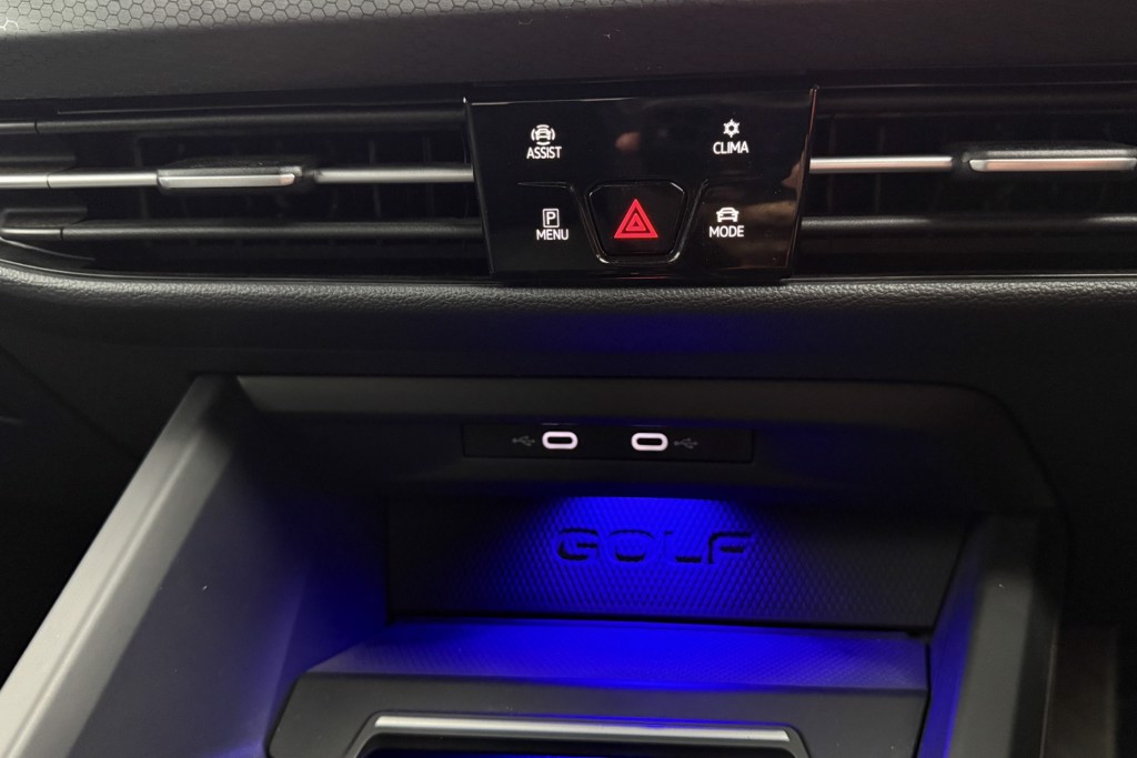 Volkswagen Golf GTD Automatic Diesel Hatchback - Stock Number (1552261) - 16th supplementary image