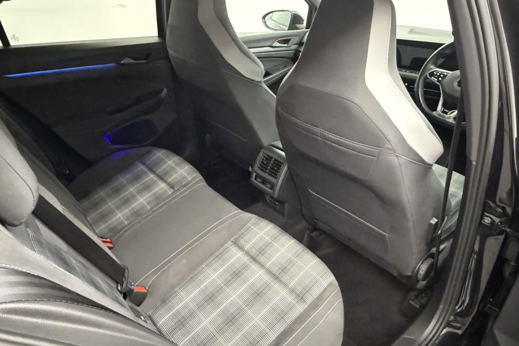 Volkswagen Golf GTD Automatic Diesel Hatchback - Stock Number (1552261) - 24th supplementary image