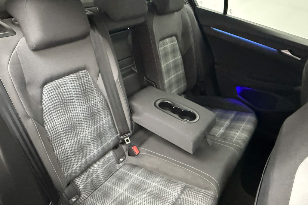 Volkswagen Golf GTD Automatic Diesel Hatchback - Stock Number (1552261) - 27th supplementary image