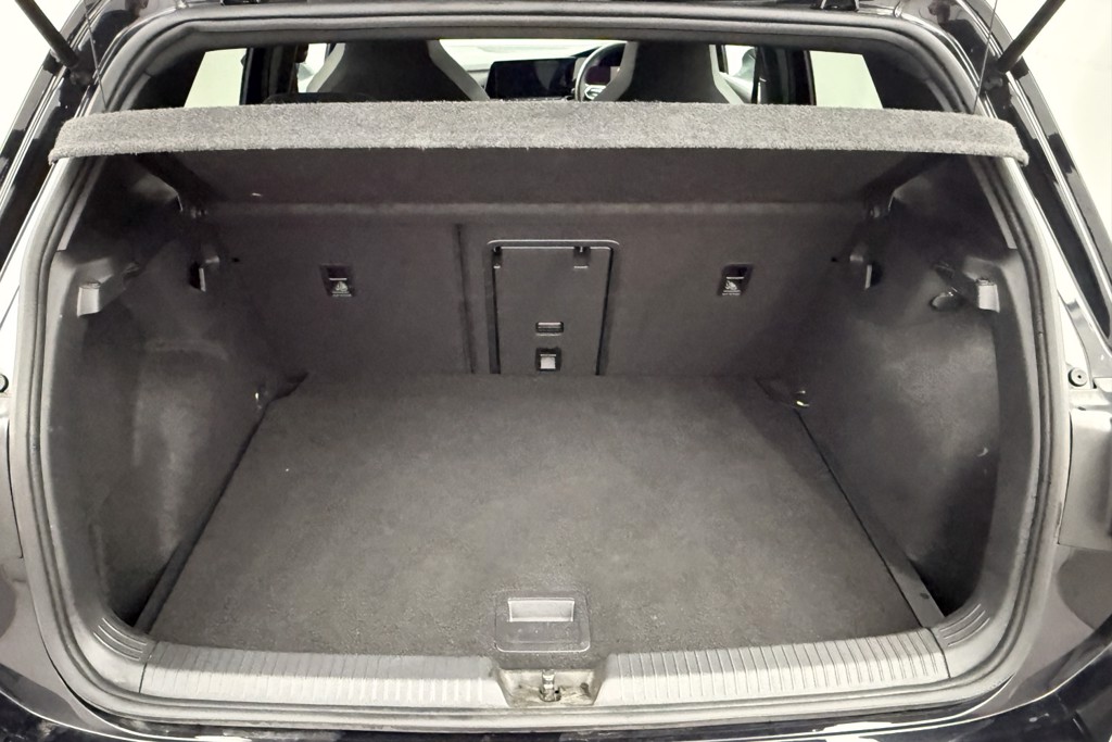 Volkswagen Golf GTD Automatic Diesel Hatchback - Stock Number (1552261) - 30th supplementary image