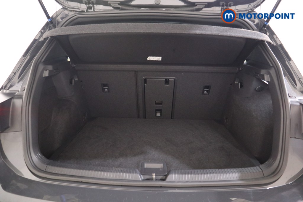 Volkswagen Golf R-Line Automatic Diesel Hatchback - Stock Number (1552270) - 15th supplementary image