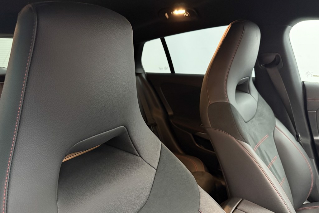 Mercedes-Benz CLA Amg Line Automatic Petrol Estate - Stock Number (1552272) - 32nd supplementary image