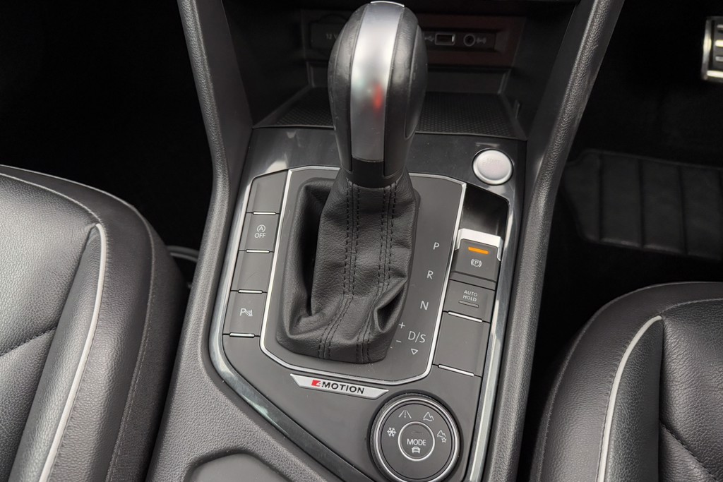 Volkswagen Tiguan SEL Automatic Diesel SUV - Stock Number (1552273) - 13th supplementary image