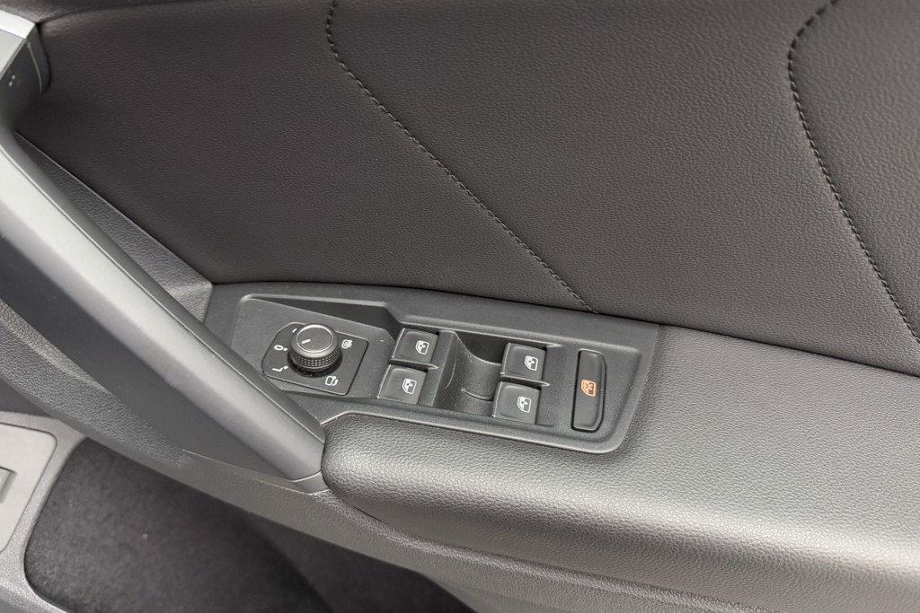 Volkswagen Tiguan SEL Automatic Diesel SUV - Stock Number (1552273) - 18th supplementary image
