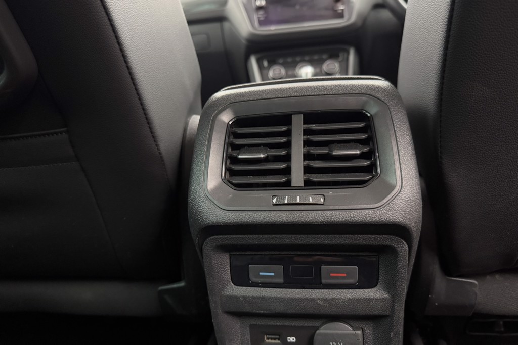 Volkswagen Tiguan SEL Automatic Diesel SUV - Stock Number (1552273) - 22nd supplementary image