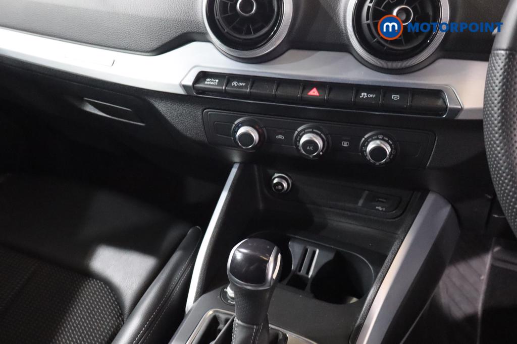 Audi Q2 Black Edition Automatic Petrol SUV - Stock Number (1552307) - 10th supplementary image