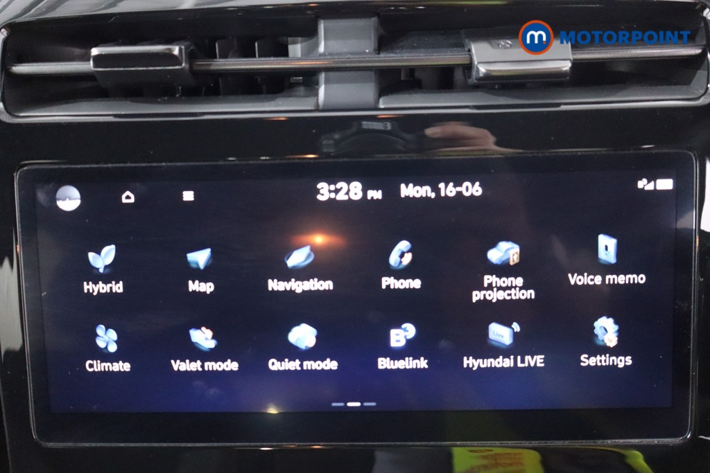 Hyundai Tucson N Line Automatic Petrol-Electric Hybrid SUV - Stock Number (1552383) - 16th supplementary image