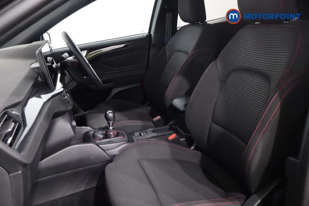 Ford Focus St-Line Edition Manual Petrol-Electric Hybrid Hatchback - Stock Number (1552803) - 4th supplementary image