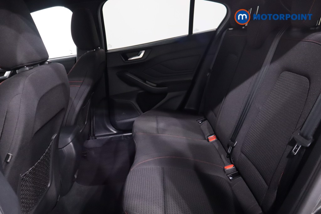 Ford Focus St-Line Edition Manual Petrol-Electric Hybrid Hatchback - Stock Number (1552803) - 5th supplementary image