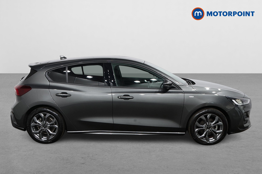 Ford Focus St-Line Edition Manual Petrol-Electric Hybrid Hatchback - Stock Number (1552803) - Drivers side