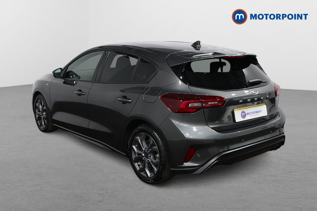 Ford Focus St-Line Edition Manual Petrol-Electric Hybrid Hatchback - Stock Number (1552803) - Passenger side rear corner