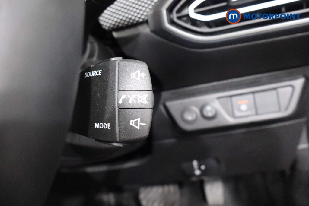 Dacia Jogger Expression Automatic Petrol-Electric Hybrid People Carrier - Stock Number (1552804) - 14th supplementary image