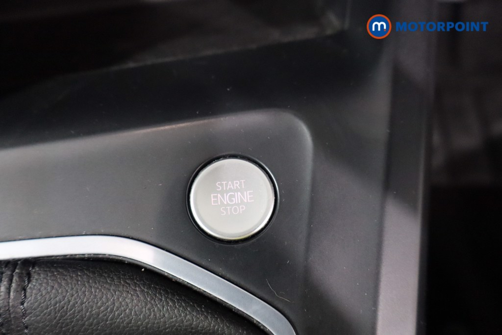 Volkswagen Golf Life Manual Petrol Hatchback - Stock Number (1552805) - 14th supplementary image