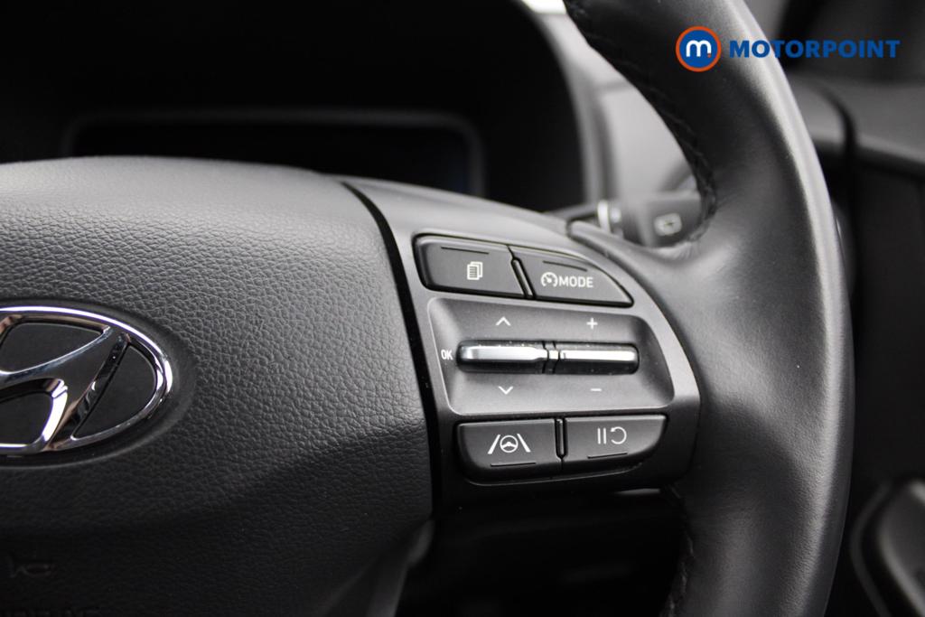 Hyundai Kona Se Connect Manual Petrol-Electric Hybrid SUV - Stock Number (1552931) - 14th supplementary image