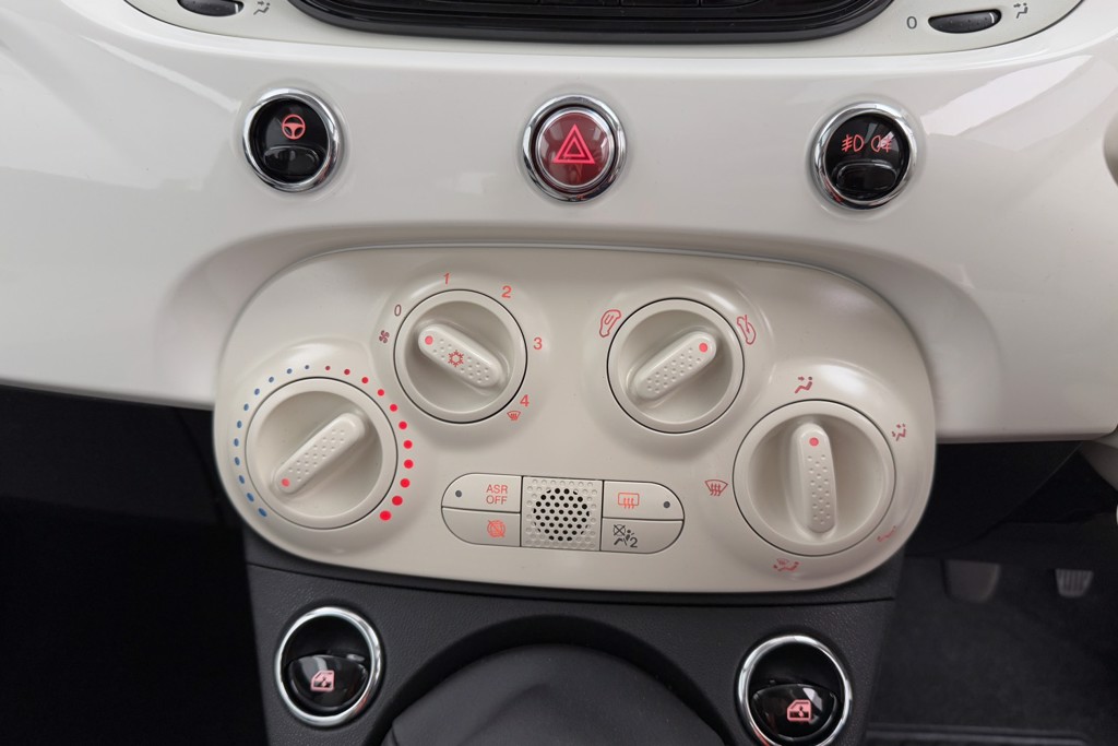 Fiat 500 Collezione Manual Petrol Hatchback - Stock Number (1552949) - 10th supplementary image