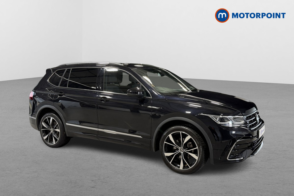 Volkswagen Tiguan Allspace R-Line Automatic Petrol SUV - Stock Number (1552960) - Drivers side front corner