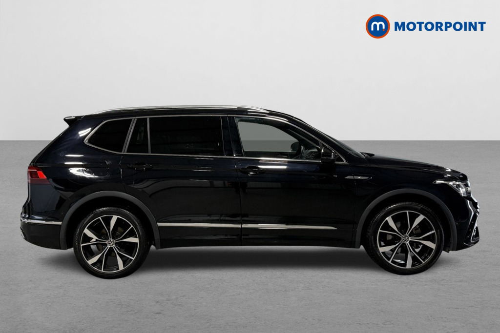 Volkswagen Tiguan Allspace R-Line Automatic Petrol SUV - Stock Number (1552960) - Drivers side