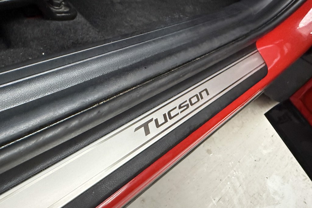 Hyundai Tucson Ultimate Automatic Petrol-Electric Hybrid SUV - Stock Number (1552999) - 18th supplementary image