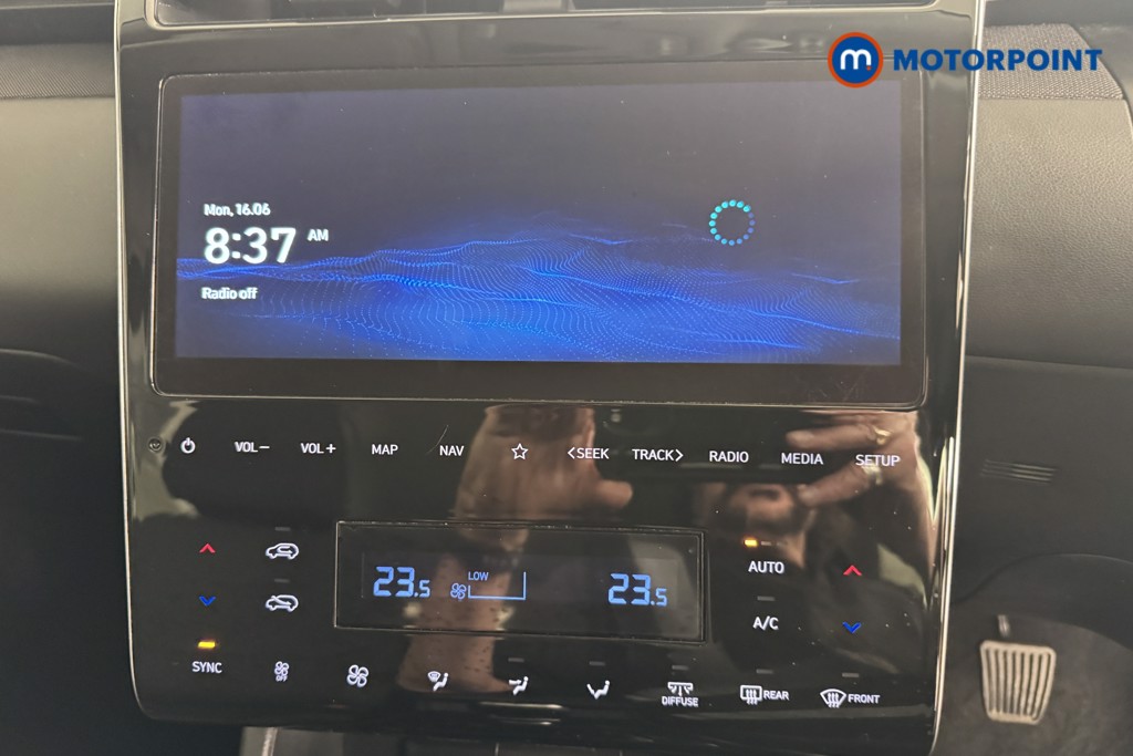 Hyundai Tucson Se Connect Manual Petrol SUV - Stock Number (1553041) - 2nd supplementary image