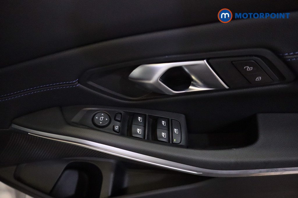 BMW 3 Series M Sport Automatic Petrol Saloon - Stock Number (1553403) - 3rd supplementary image