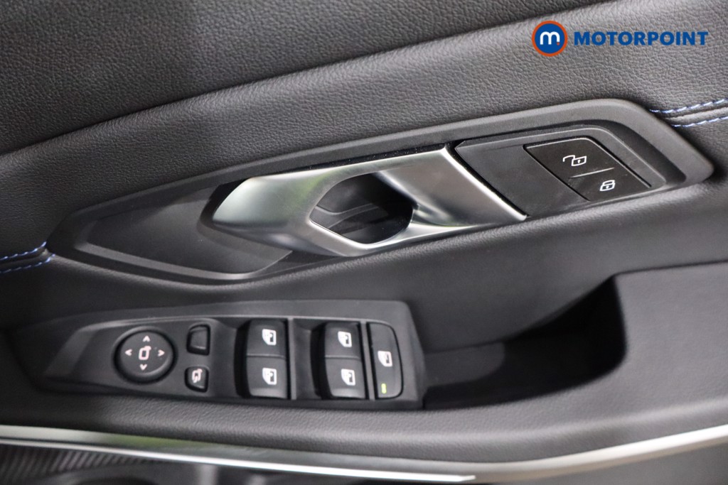 BMW 3 Series M Sport Automatic Petrol Saloon - Stock Number (1553468) - 17th supplementary image