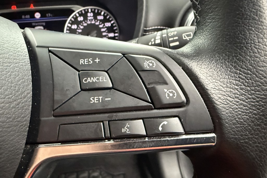 Nissan Juke N-Connecta Manual Petrol SUV - Stock Number (1553710) - 5th supplementary image