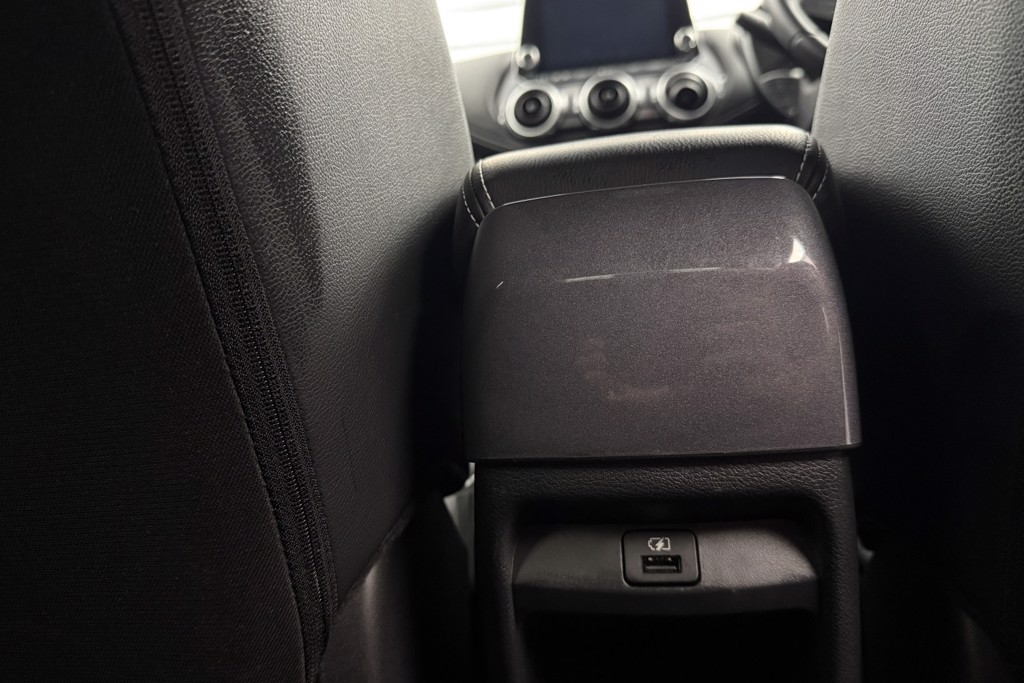Nissan Juke N-Connecta Manual Petrol SUV - Stock Number (1553710) - 21st supplementary image