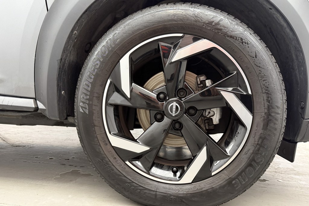 Nissan Juke N-Connecta Manual Petrol SUV - Stock Number (1553710) - 28th supplementary image