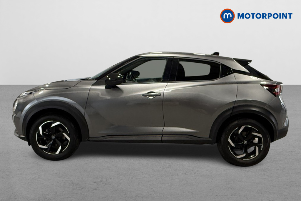 Nissan Juke N-Connecta Manual Petrol SUV - Stock Number (1553710) - Passenger side