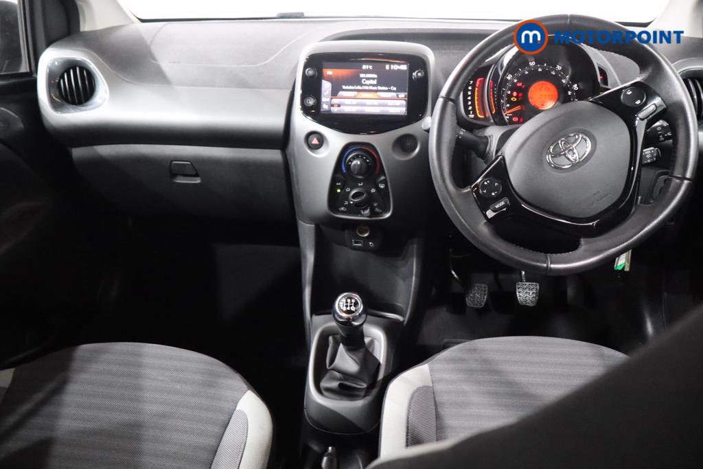 Toyota Aygo X-Play Manual Petrol Hatchback - Stock Number (1553720) - 2nd supplementary image