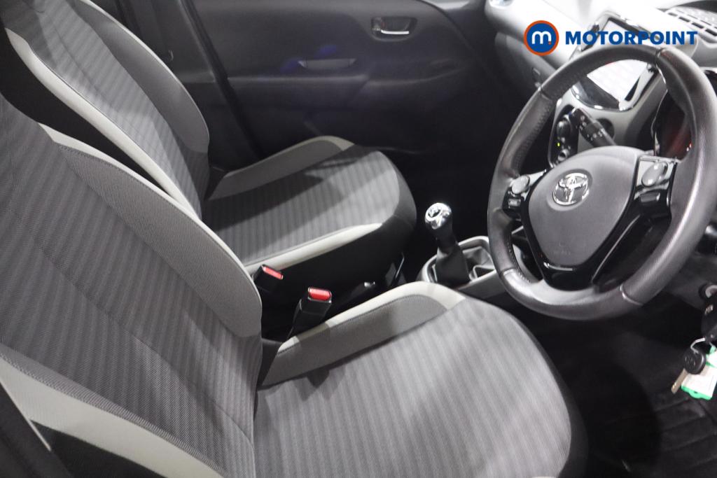 Toyota Aygo X-Play Manual Petrol Hatchback - Stock Number (1553720) - 5th supplementary image