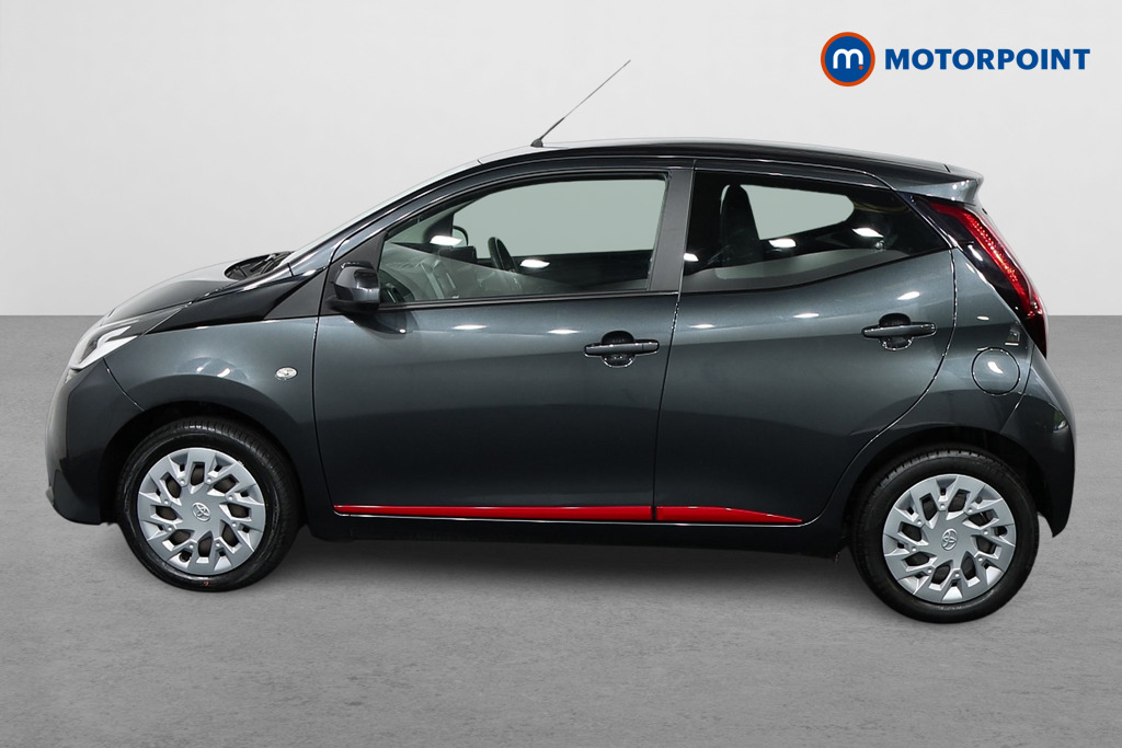 Toyota Aygo X-Play Manual Petrol Hatchback - Stock Number (1553720) - Passenger side