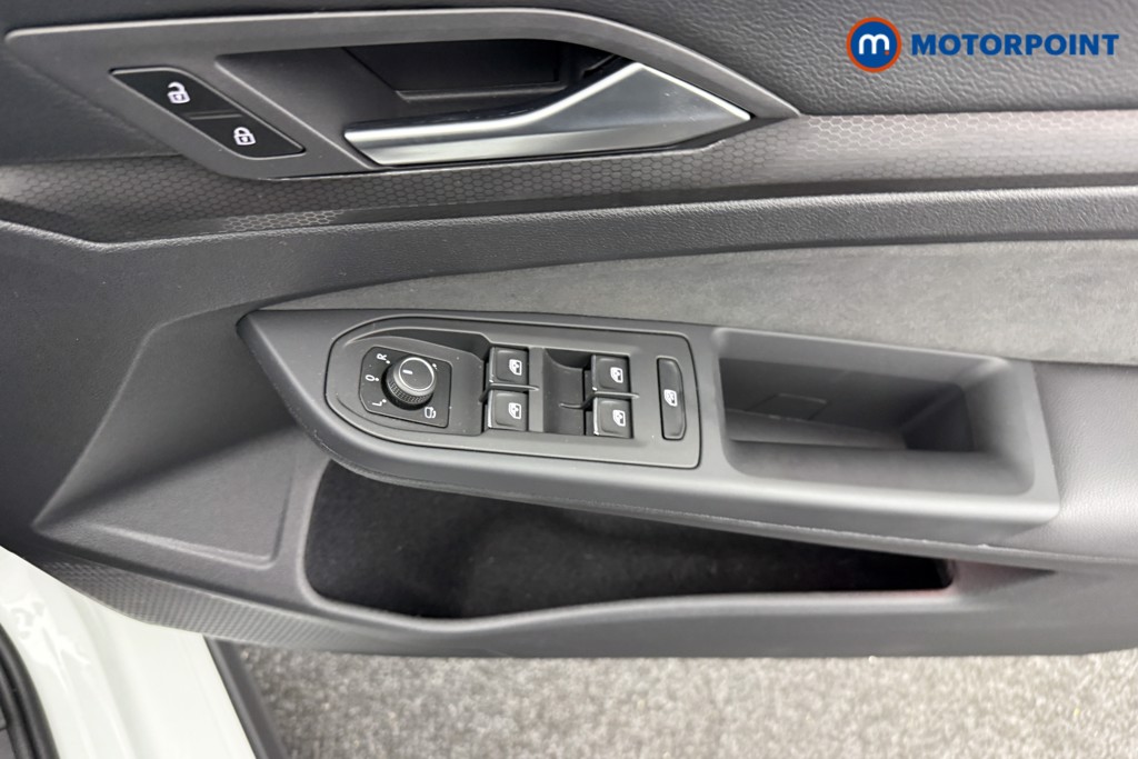 Volkswagen Golf GTI Automatic Petrol Hatchback - Stock Number (1553779) - 17th supplementary image