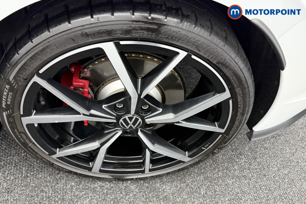 Volkswagen Golf GTI Automatic Petrol Hatchback - Stock Number (1553779) - 30th supplementary image