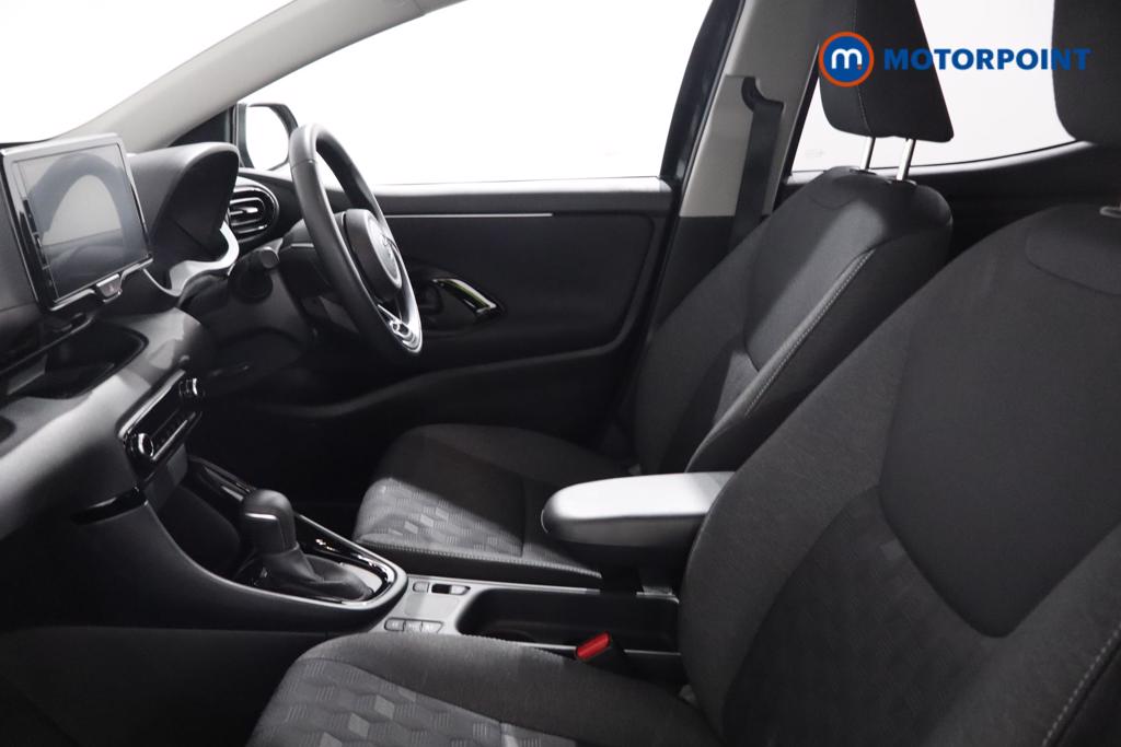 Toyota Yaris Design Automatic Petrol-Electric Hybrid Hatchback - Stock Number (1553851) - 14th supplementary image