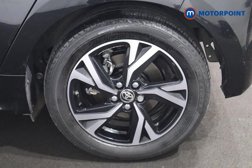 Toyota Yaris Design Automatic Petrol-Electric Hybrid Hatchback - Stock Number (1553851) - 22nd supplementary image