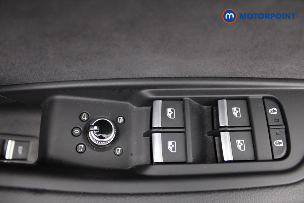 Audi A4 S Line Automatic Petrol Saloon - Stock Number (1553984) - 19th supplementary image