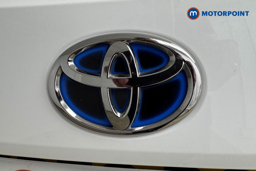 Toyota Corolla Excel Automatic Petrol-Electric Hybrid Estate - Stock Number (1554245) - 21st supplementary image