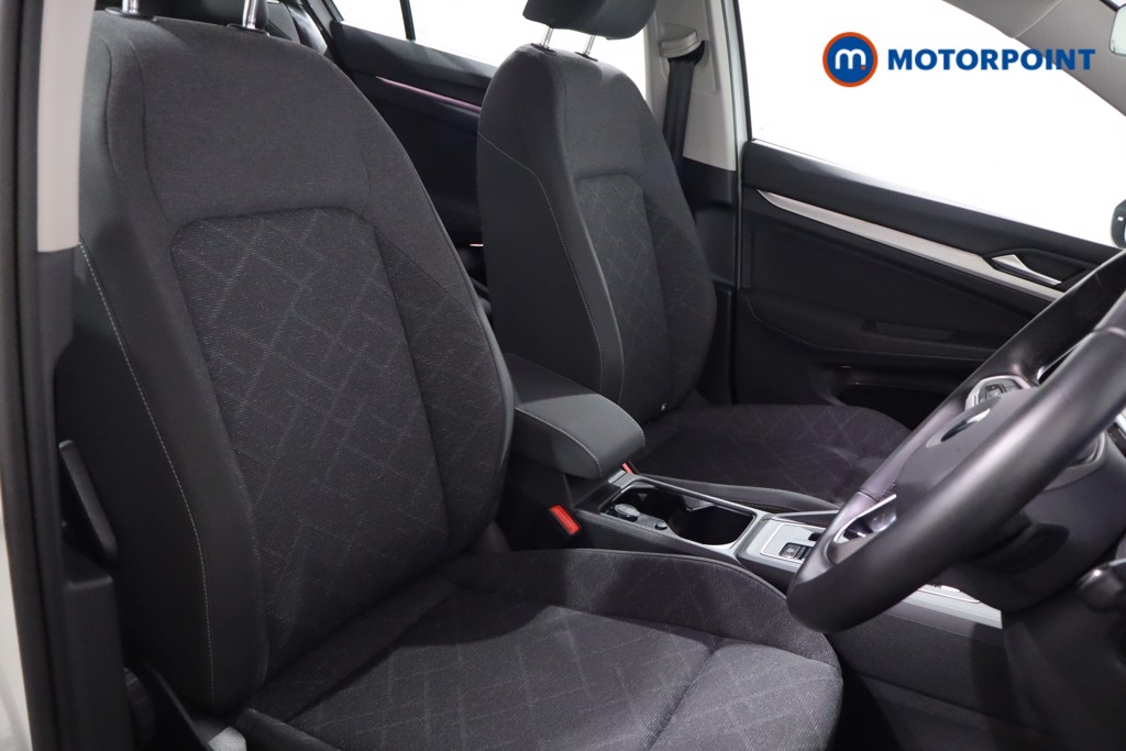 Volkswagen Golf Life Automatic Petrol Hatchback - Stock Number (1554278) - 17th supplementary image
