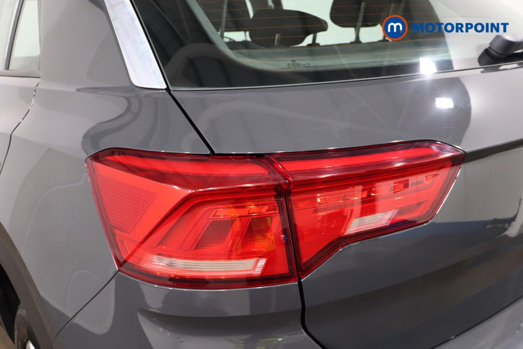 Volkswagen T-Roc S Manual Diesel SUV - Stock Number (1554369) - 22nd supplementary image