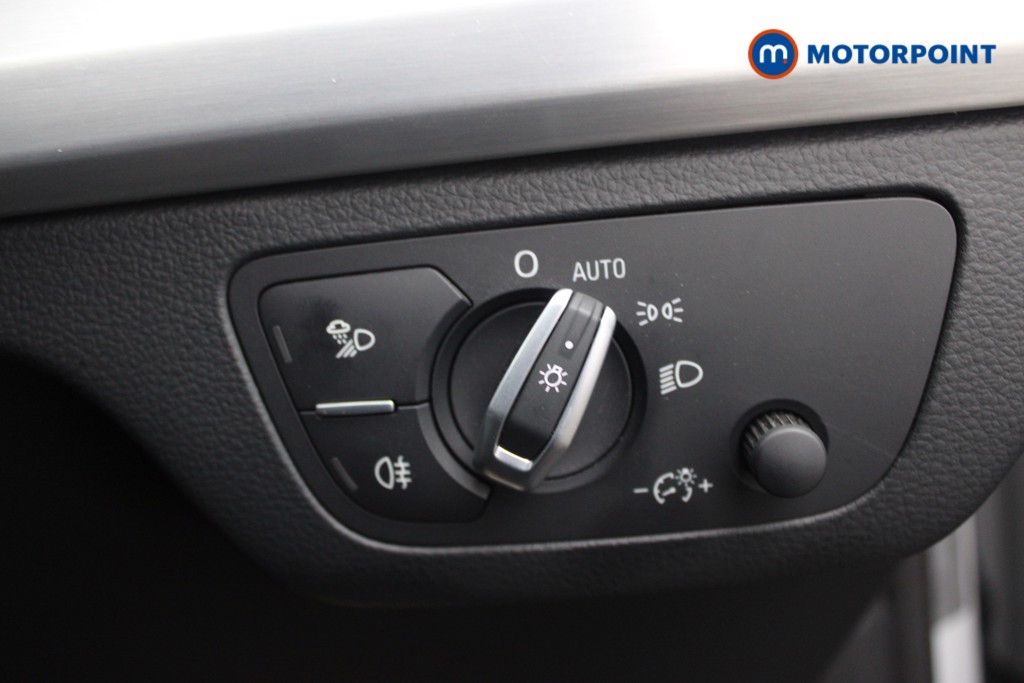 Audi Q5 S Line Automatic Petrol SUV - Stock Number (1554394) - 14th supplementary image