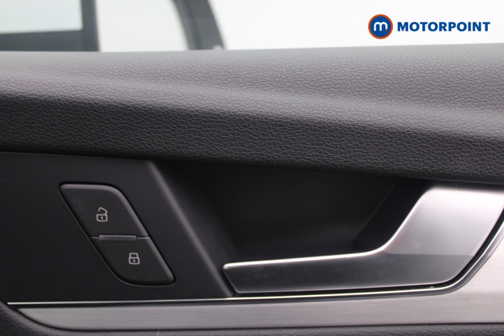 Audi Q5 S Line Automatic Petrol SUV - Stock Number (1554394) - 15th supplementary image