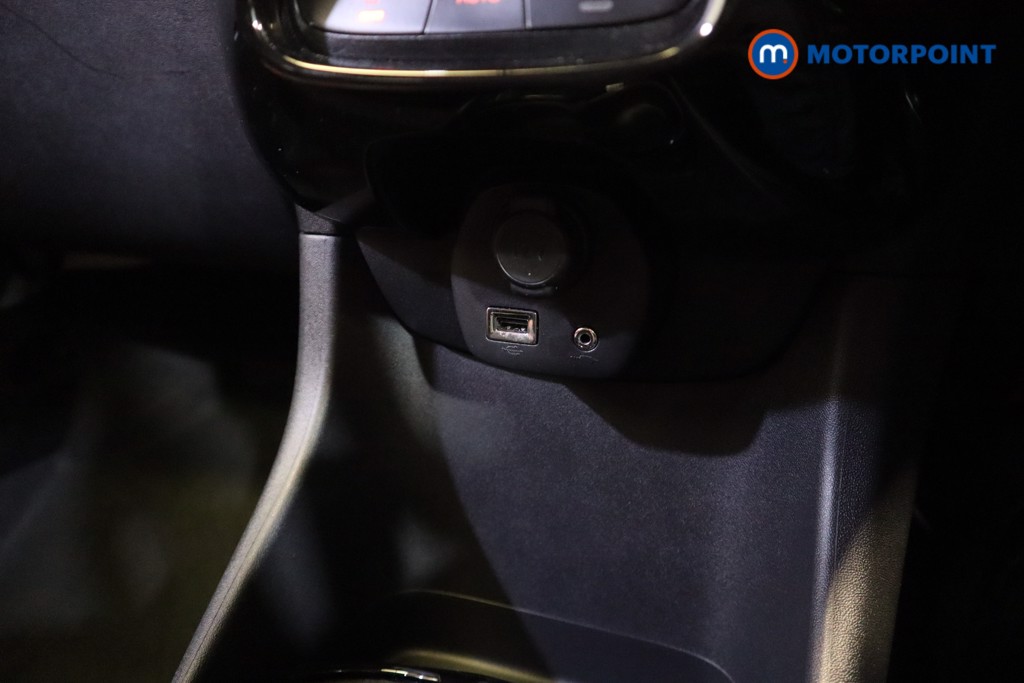 Peugeot 108 Collection Manual Petrol Hatchback - Stock Number (1554551) - 17th supplementary image